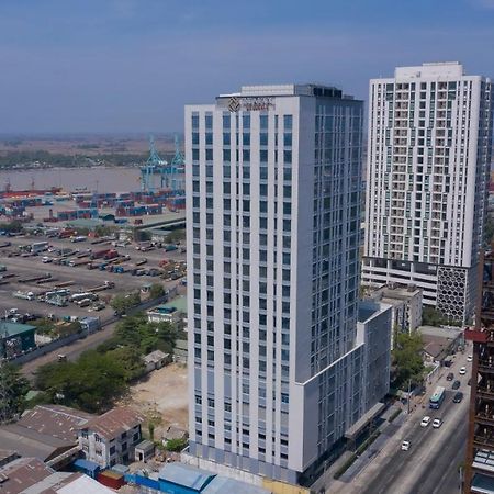 ซีแล็กซ์ โฮเทล แอนด์ เรสซิเดนซ์ Hotel ย่างกุ้ง ภายนอก รูปภาพ