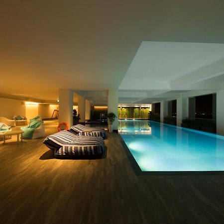 ซีแล็กซ์ โฮเทล แอนด์ เรสซิเดนซ์ Hotel ย่างกุ้ง ภายนอก รูปภาพ