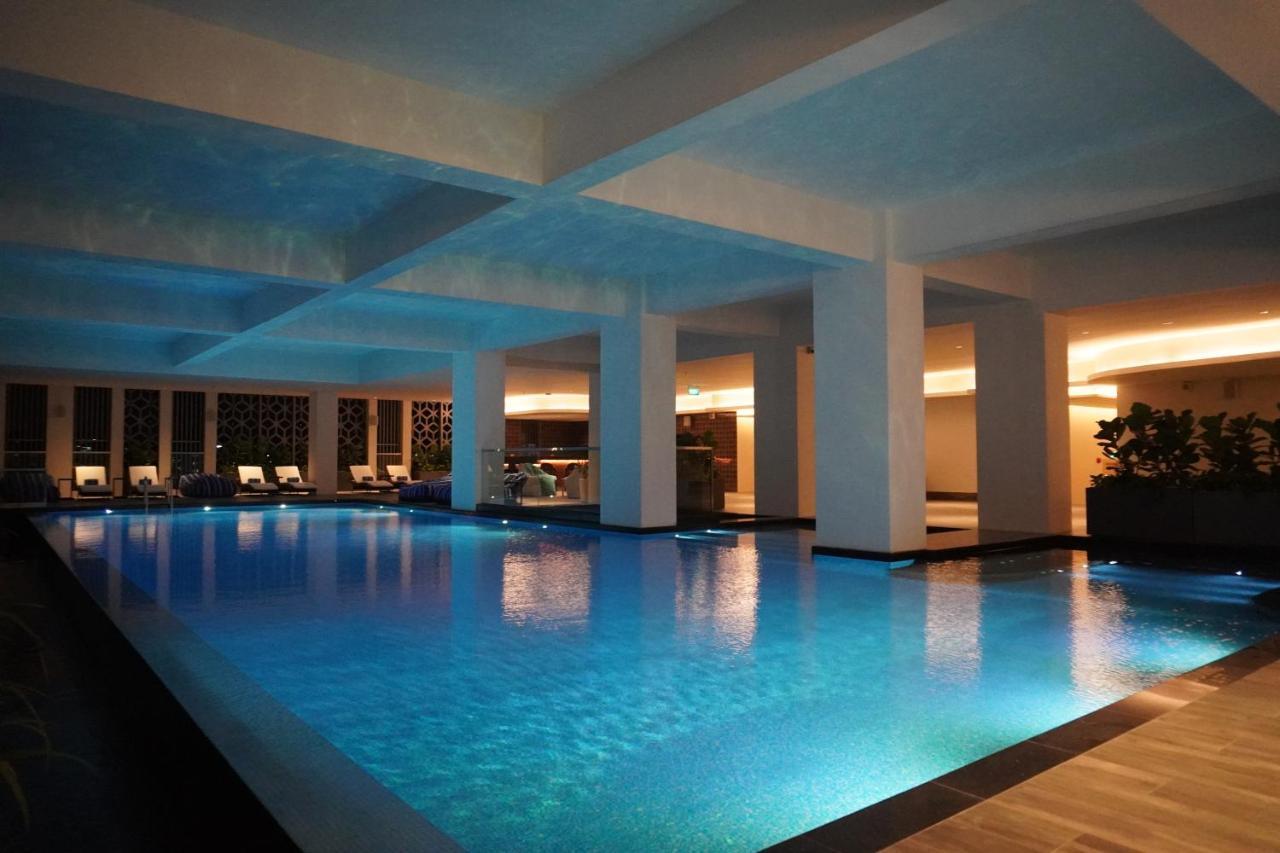 ซีแล็กซ์ โฮเทล แอนด์ เรสซิเดนซ์ Hotel ย่างกุ้ง ภายนอก รูปภาพ
