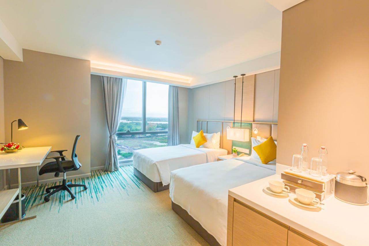 ซีแล็กซ์ โฮเทล แอนด์ เรสซิเดนซ์ Hotel ย่างกุ้ง ภายนอก รูปภาพ